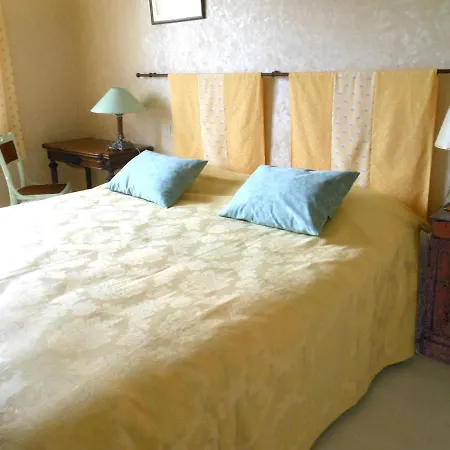 Au Soleil D'albi Bed & Breakfast 2*